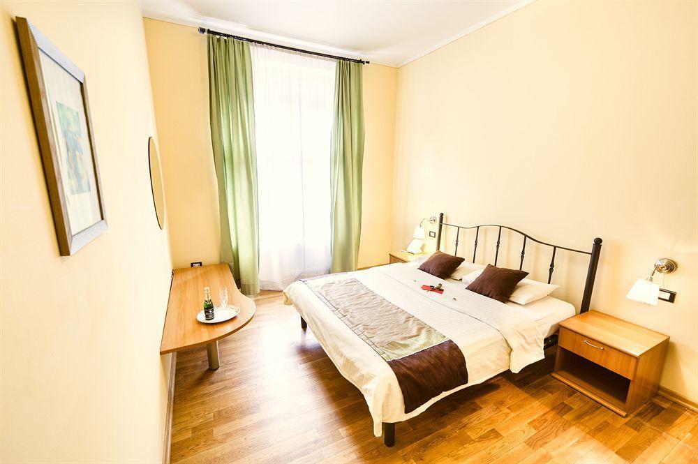 Central Hotel Tiepolo Prag Eksteriør billede